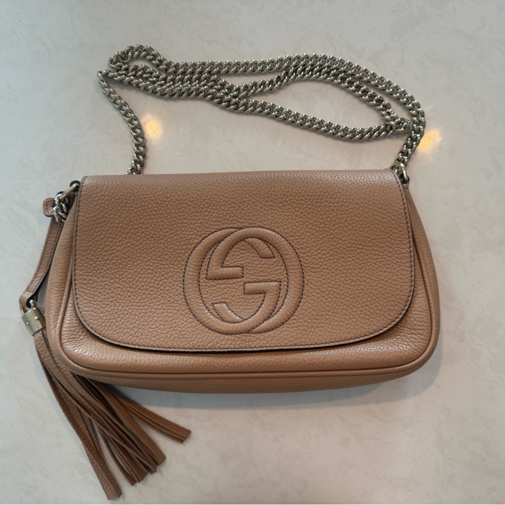 Gucci Tan Leather Clutch with Embossed Logo SoHo Crossbody